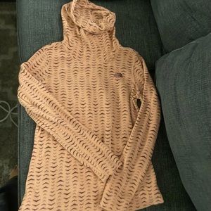 North Face peach pullover sweater fleece